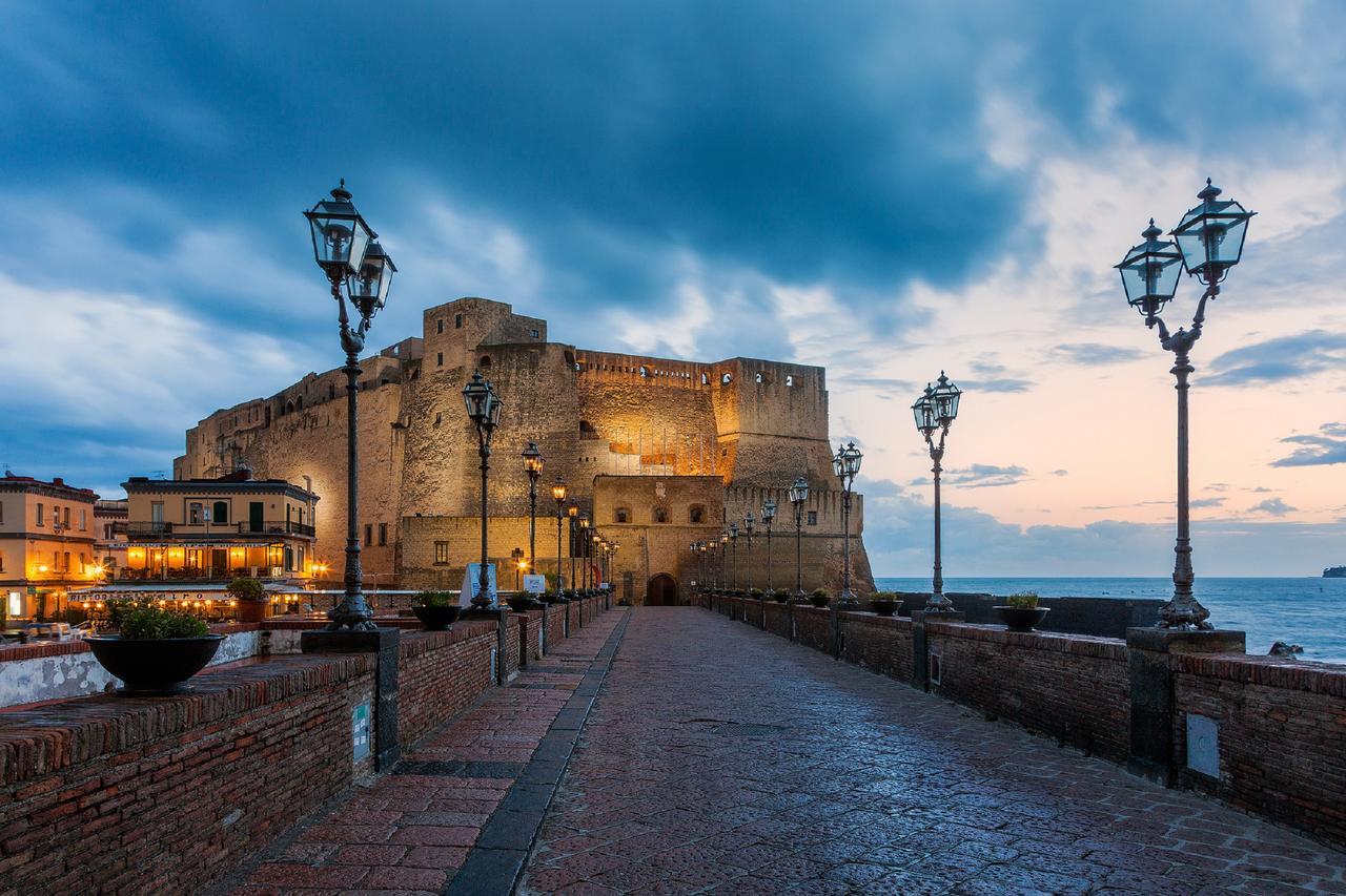 B&B Dimora San Felice Napoli Bagian luar foto